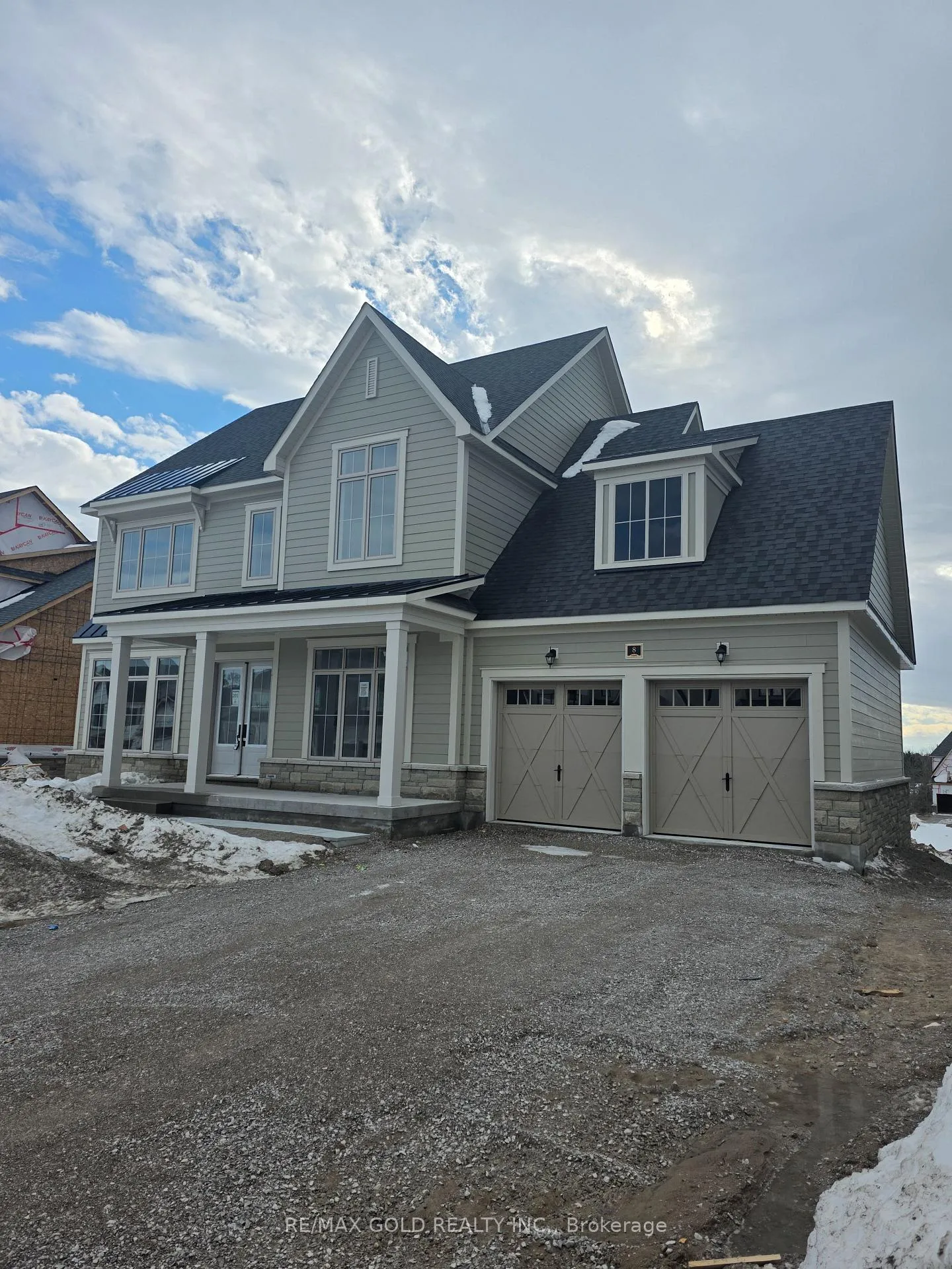 8 Vinnicombe Drive, Oro-Medonte, ON L0L 2L0