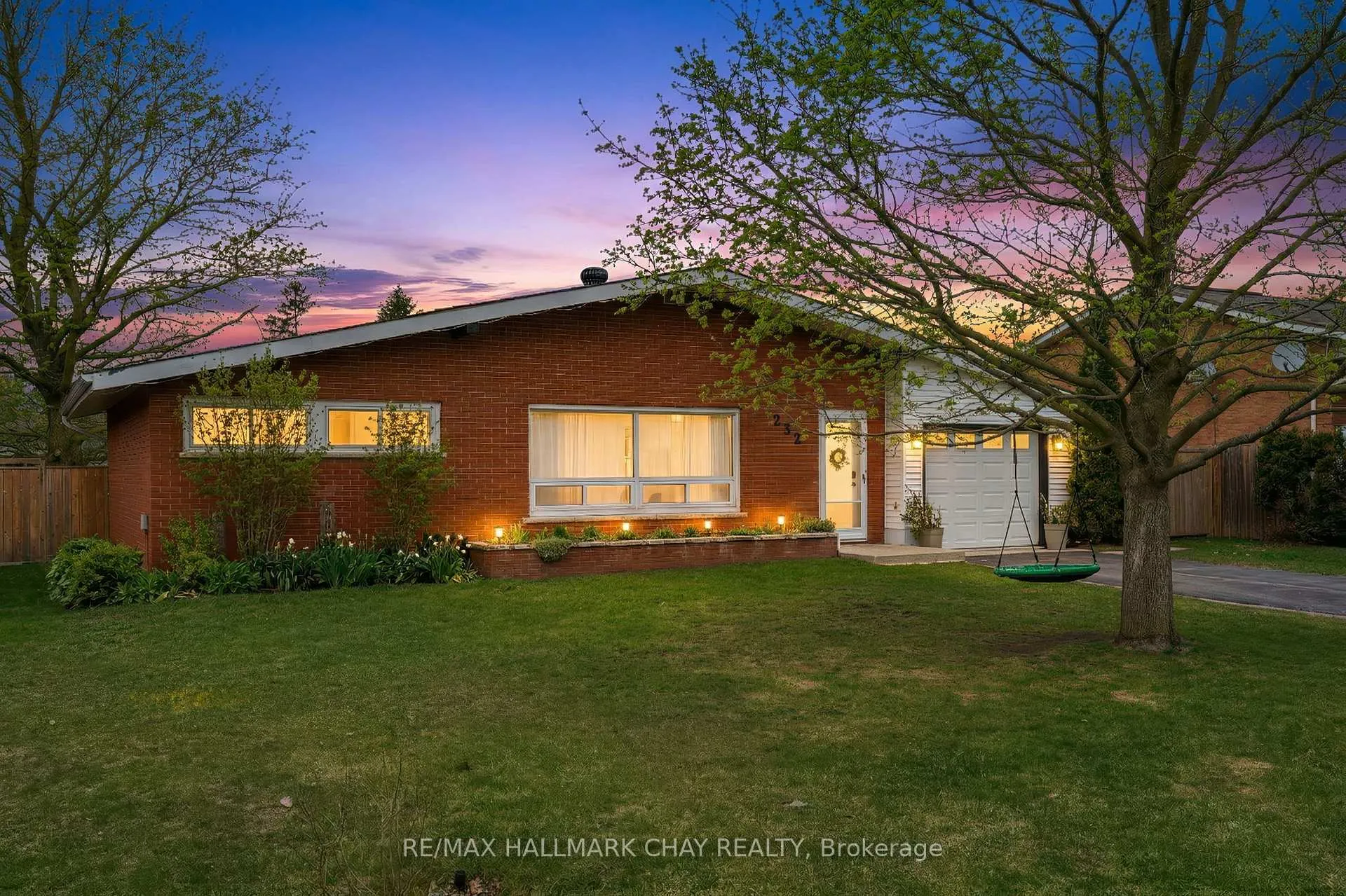 232 Superior Street, Clearview, ON L0M 1S0