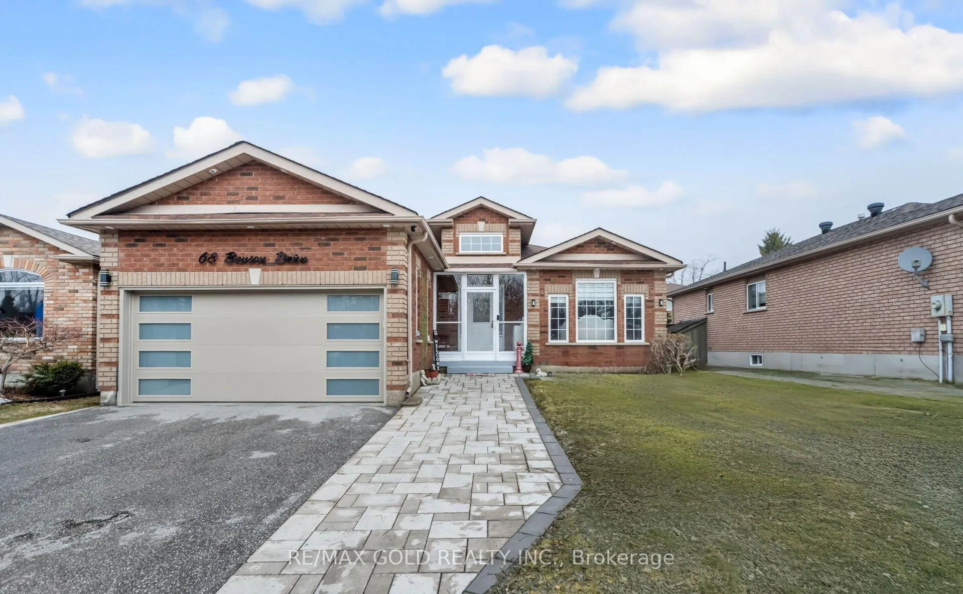 68 Benson Drive, Barrie, ON L4N 7Y2