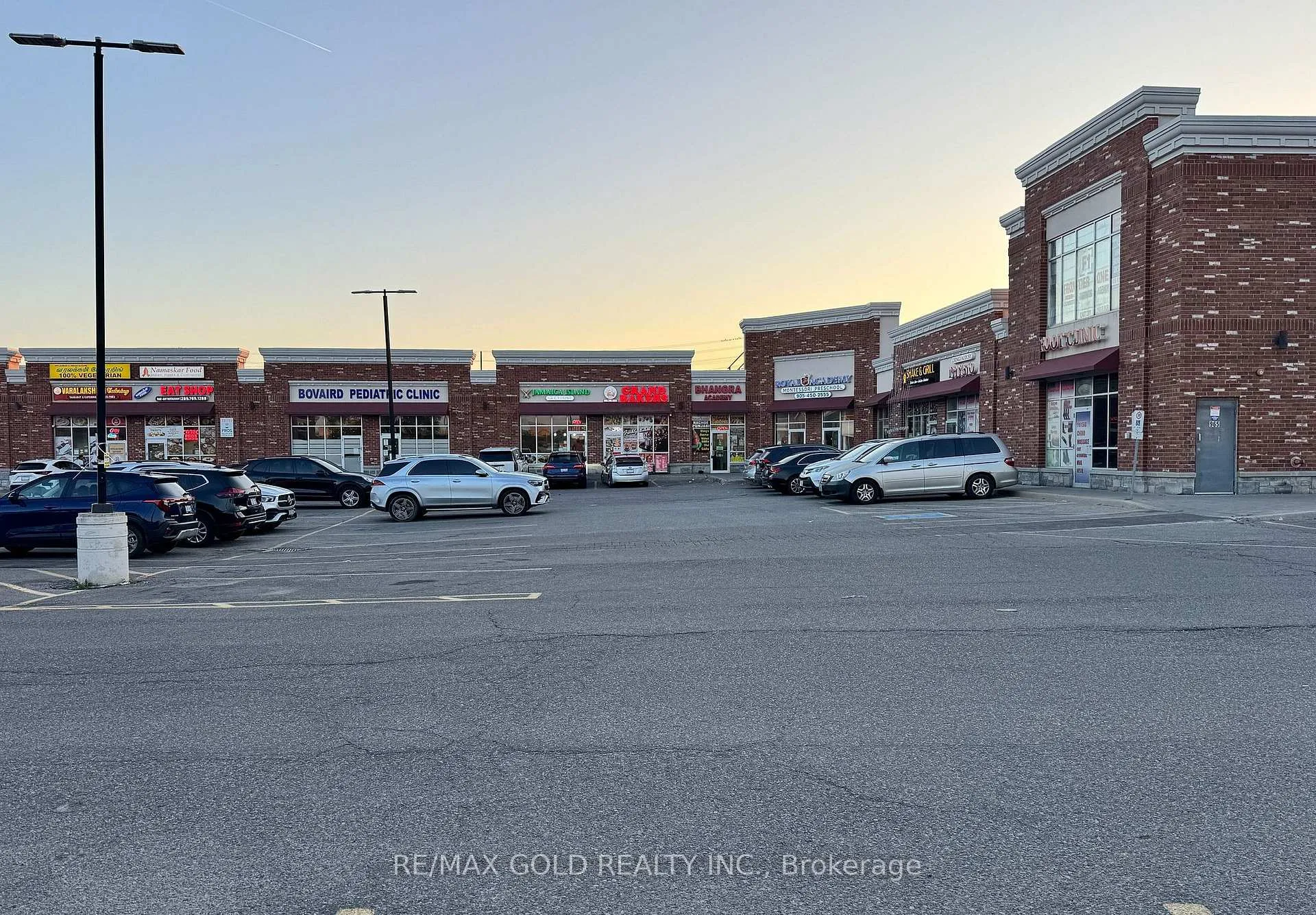 965 Bovaird Drive W 10, Brampton, ON L7A 1R4