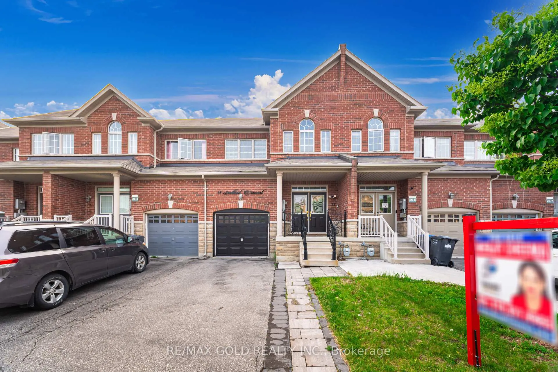11 Seedland Crescent N, Brampton, ON L6R 0Z6