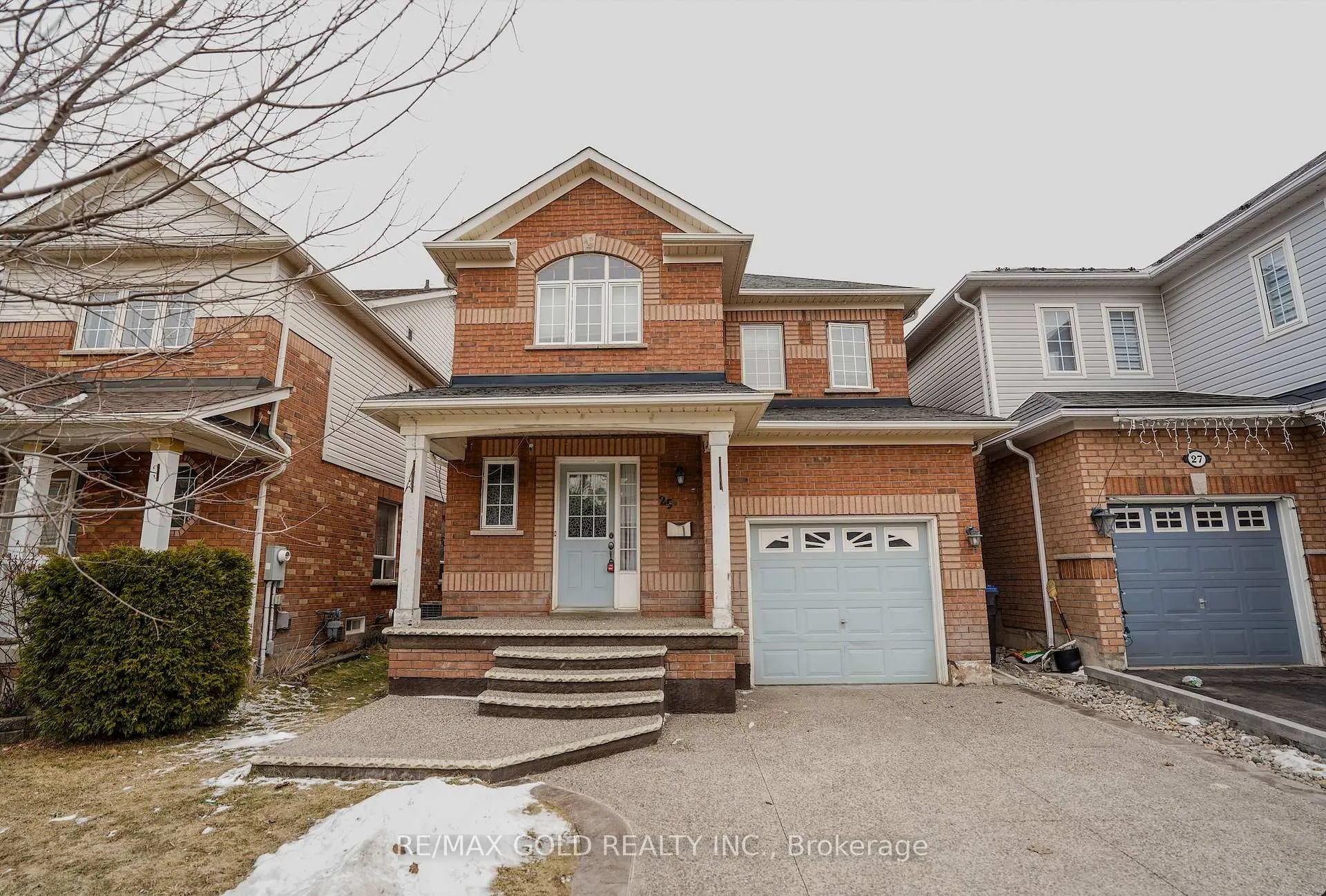 25 Spencer Drive, Brampton, ON L7A 2A2