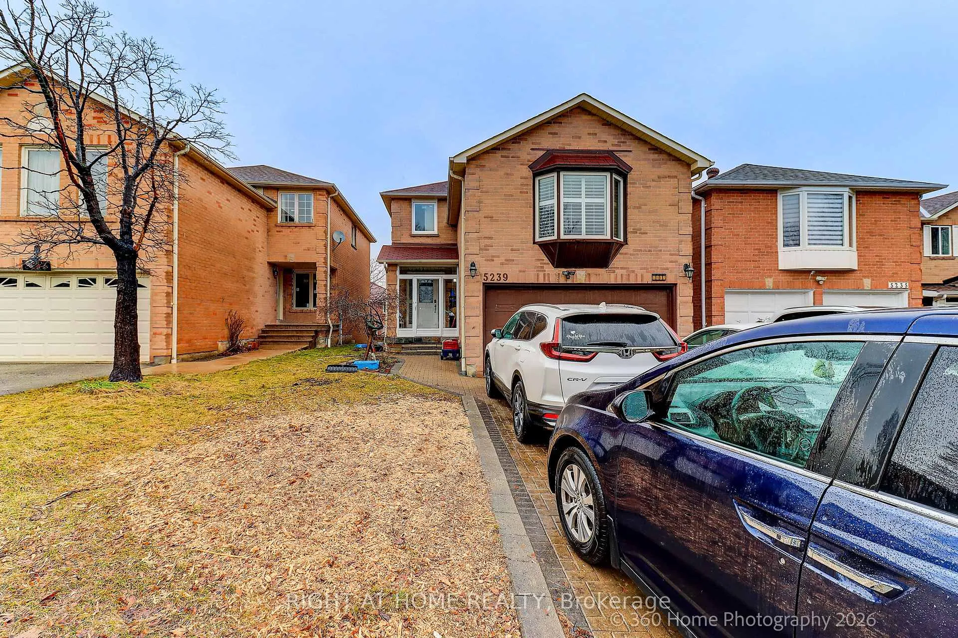 5239 Astwell Avenue, Mississauga, ON L5R 3H8