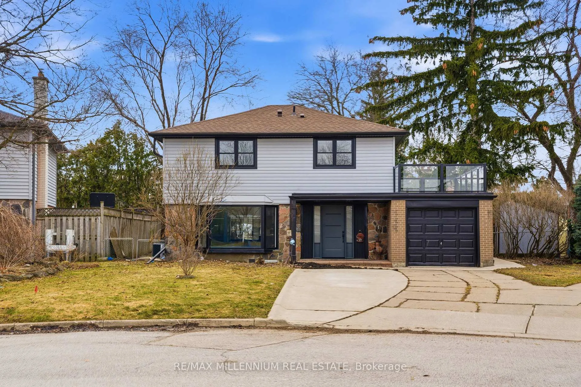 30 Allendale Road, Brampton, ON L6W 2Y8