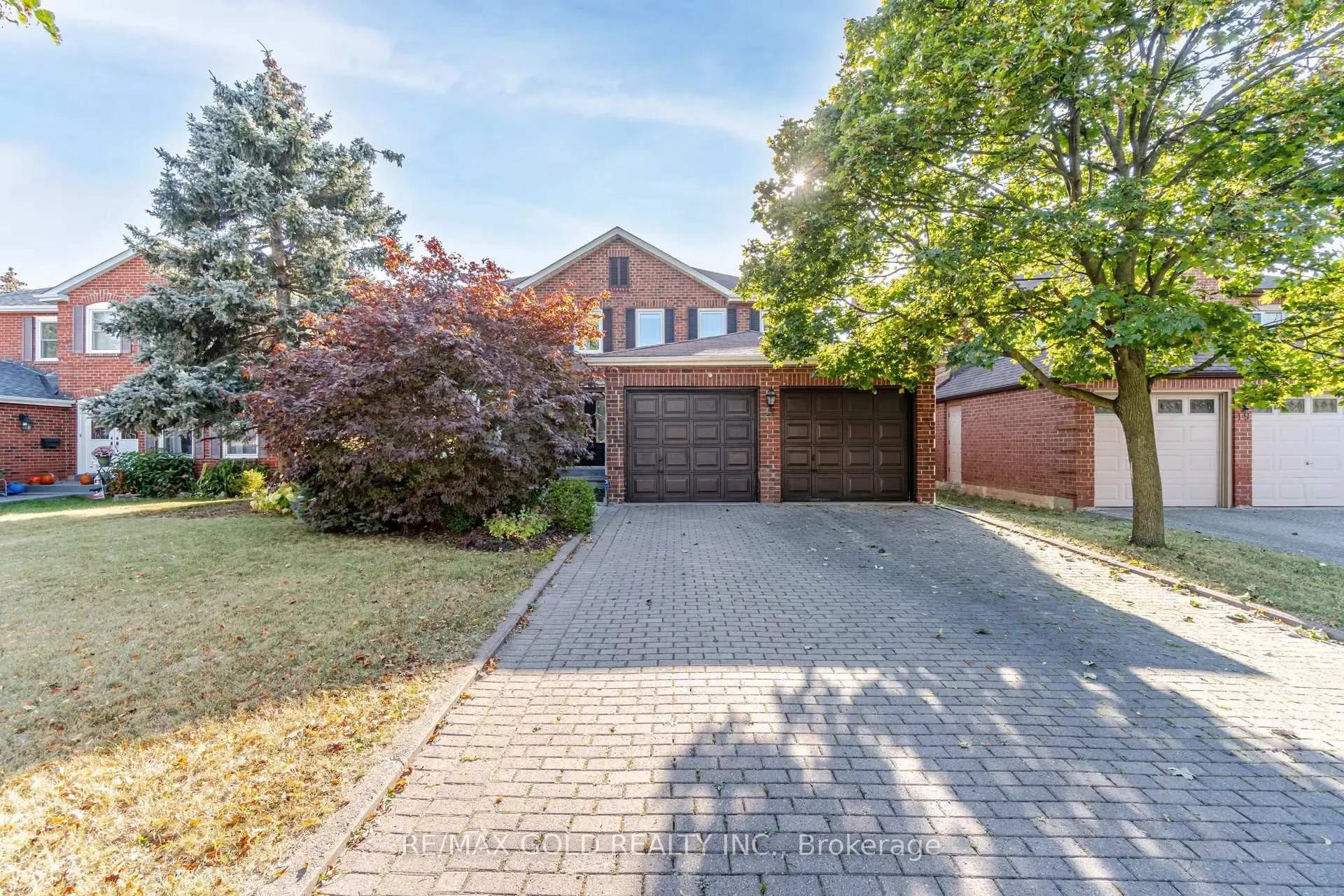 21 Nottingham Crescent, Brampton, ON L6S 4G3