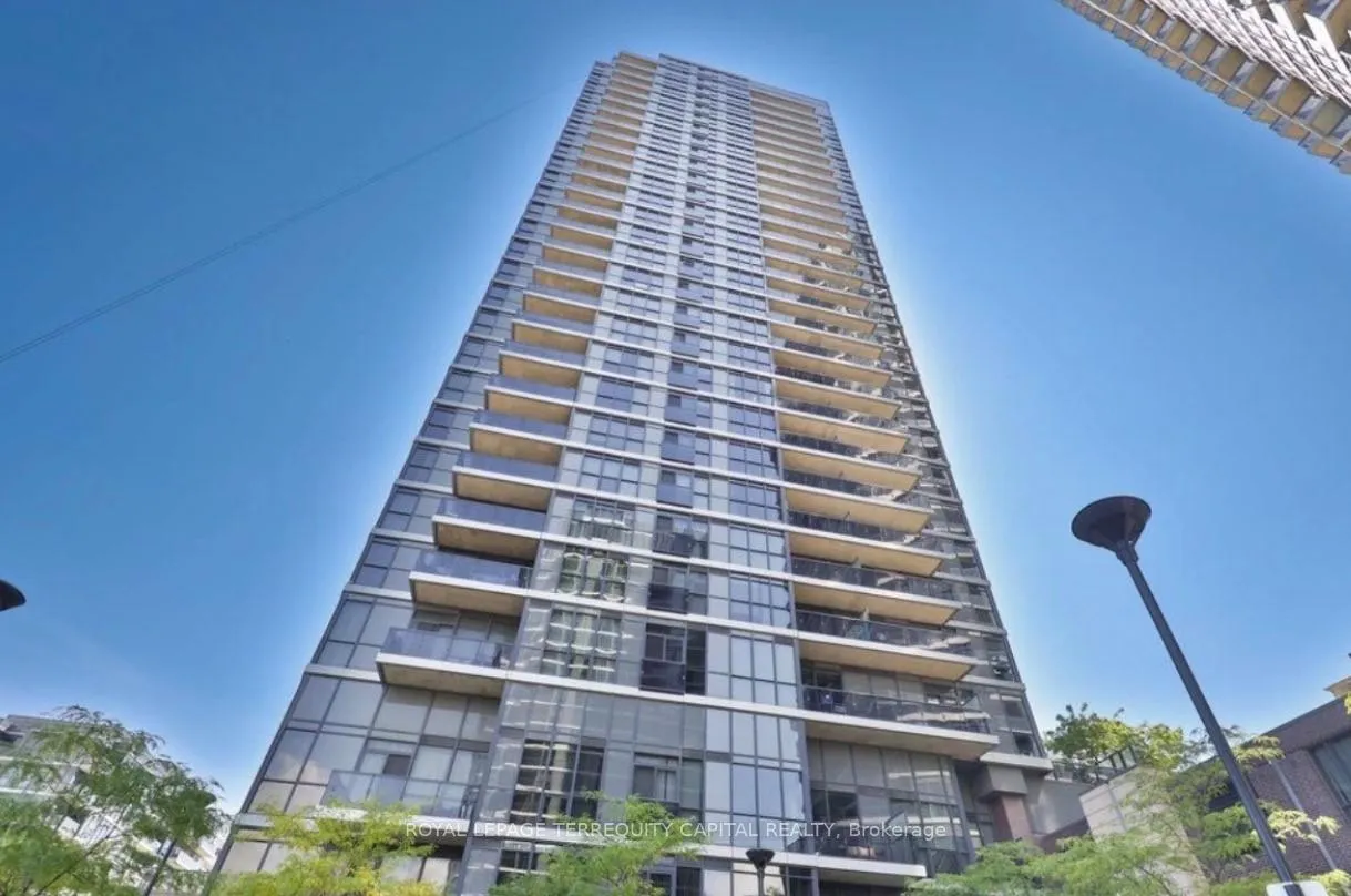 9 Valhalla Inn Road 1608, Toronto W08, ON M9B 1S9