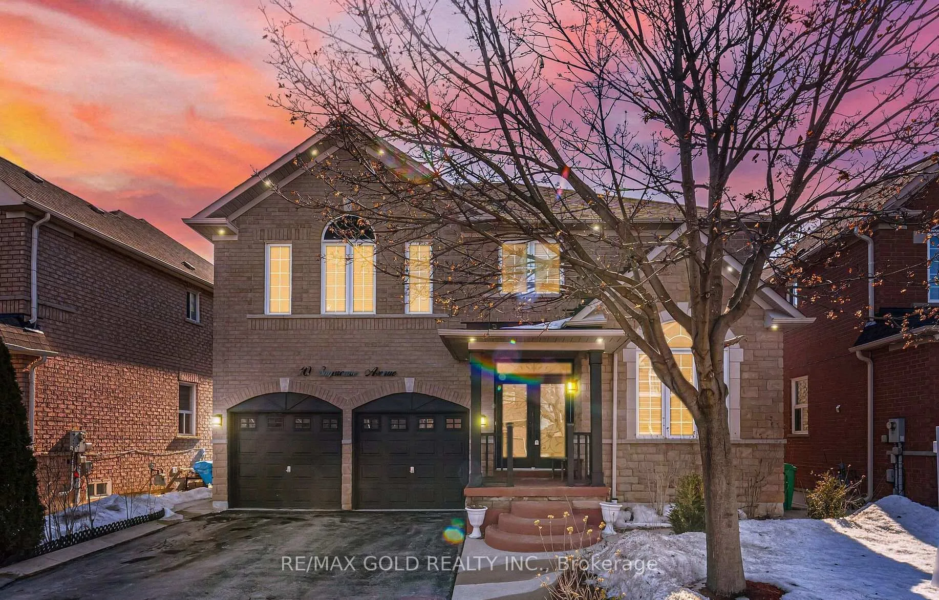 10 Sugarcane Avenue, Brampton, ON L6R 3C8