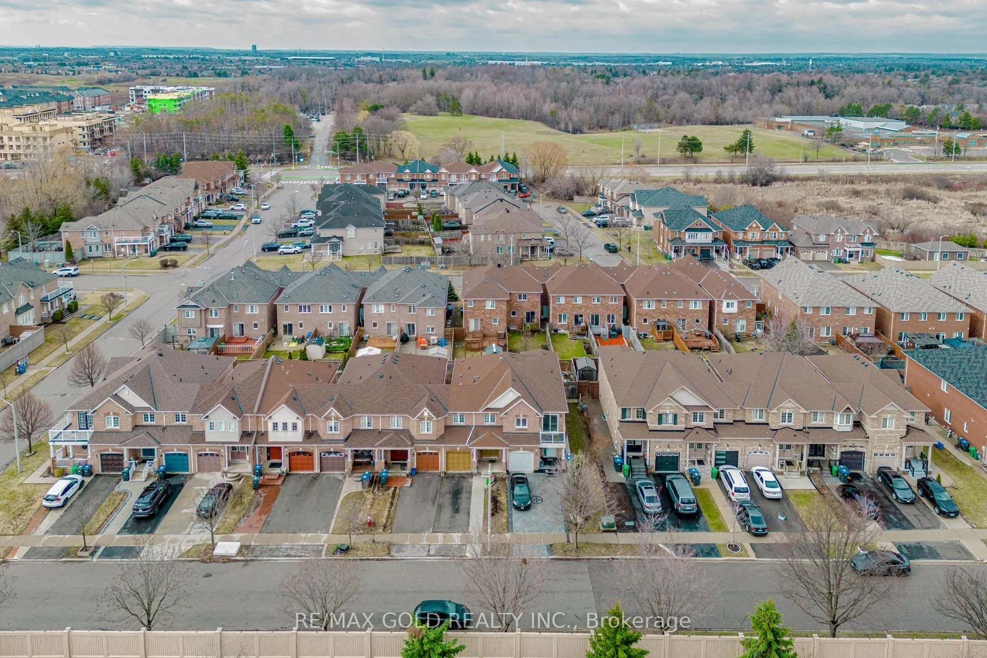 154 Brussels Avenue, Brampton, ON L6Z 0E1