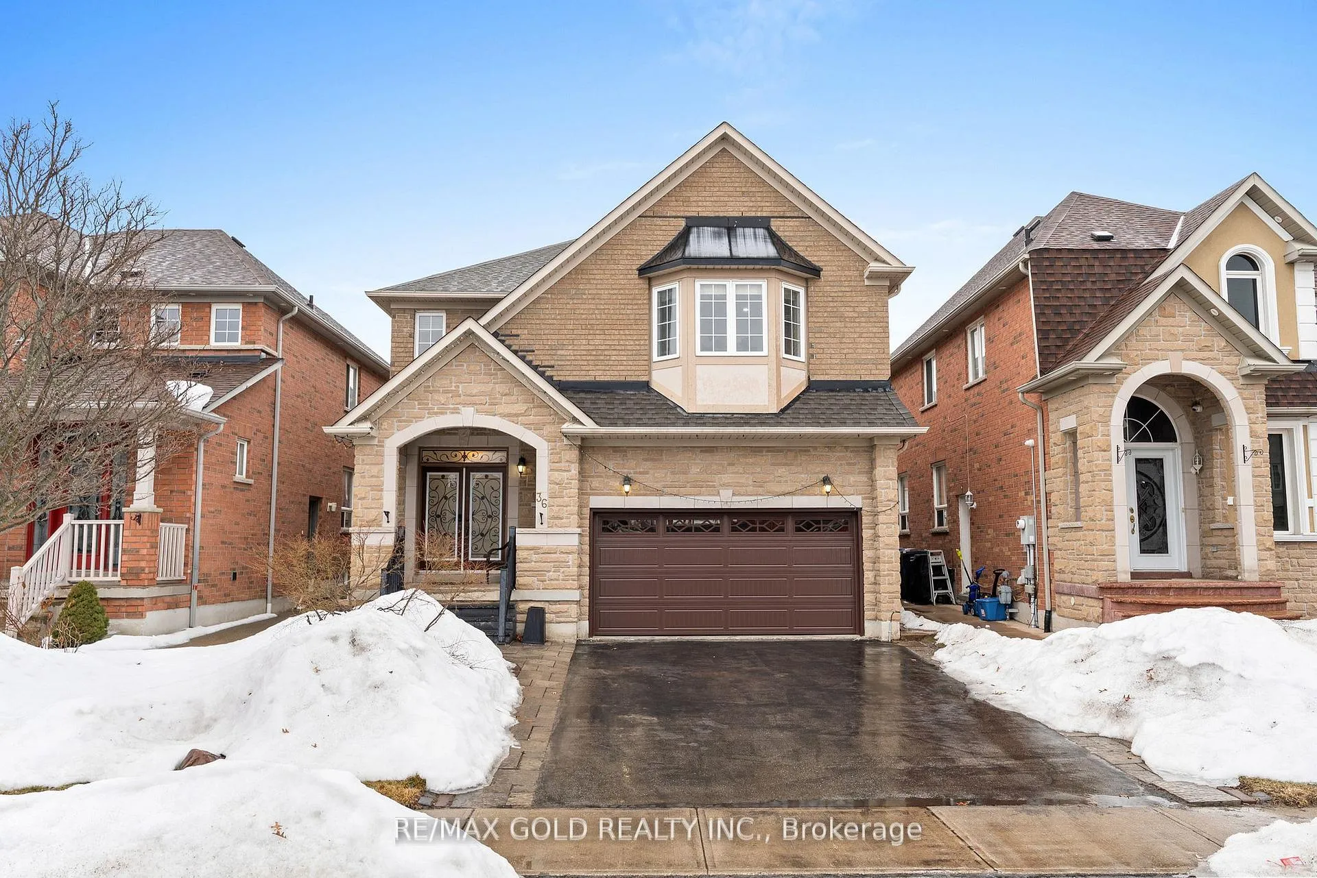 36 Ocean Ridge Drive E, Brampton, ON L6R 3K5