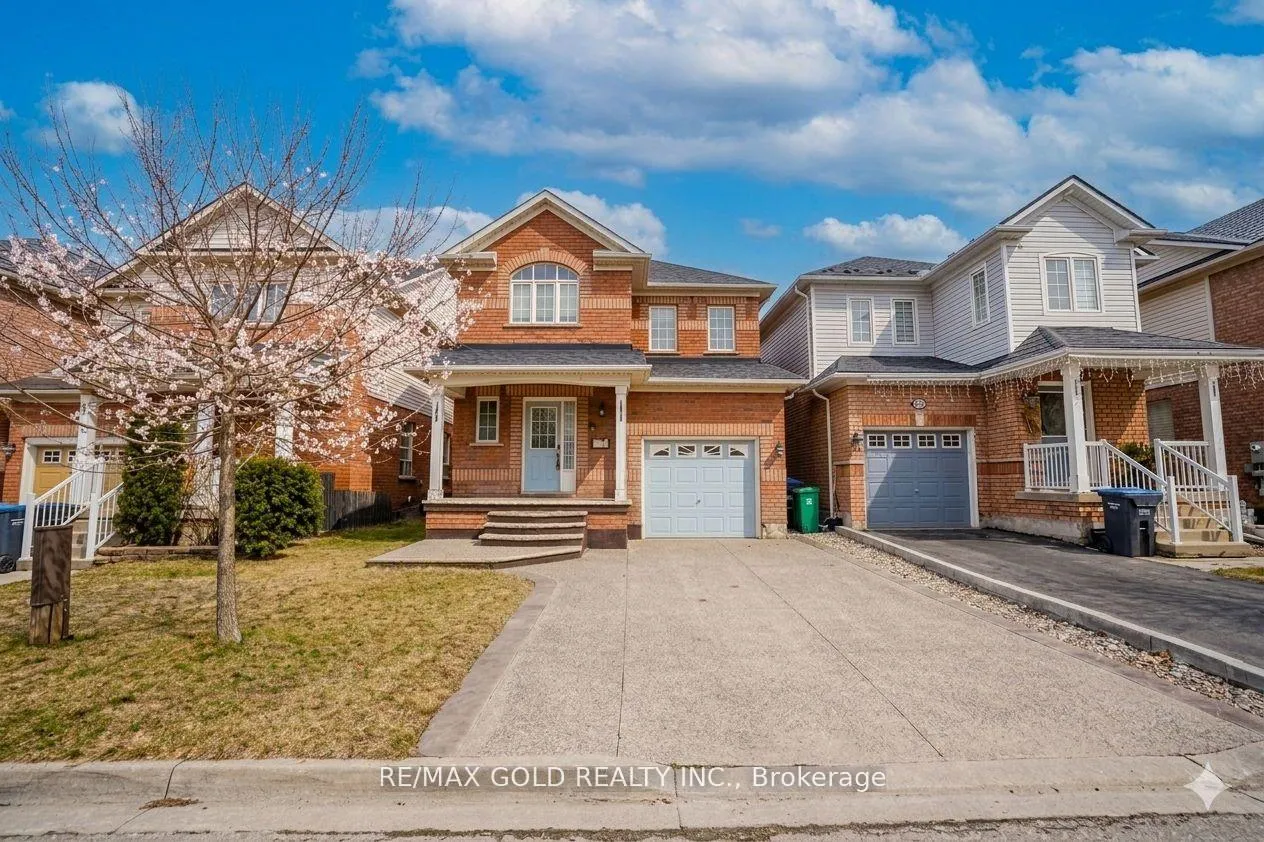 25 Spencer Drive, Brampton, ON L7A 2A2