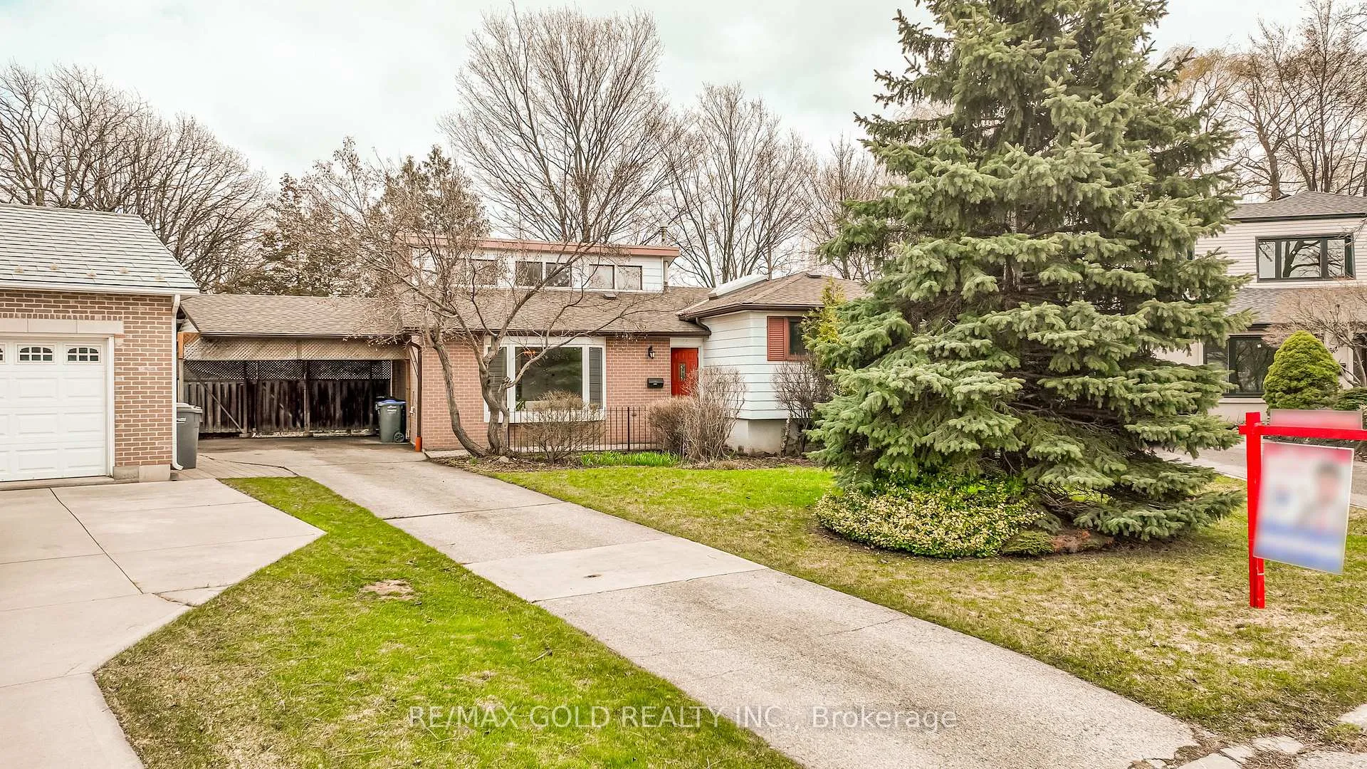 16 Donalda Place, Brampton, ON L6T 1S4