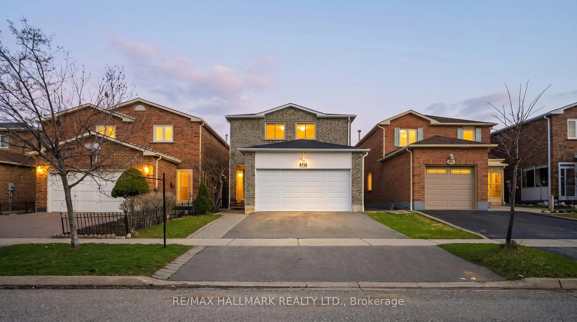 43 Stanwell Drive, Brampton, ON L6Z 3Y8