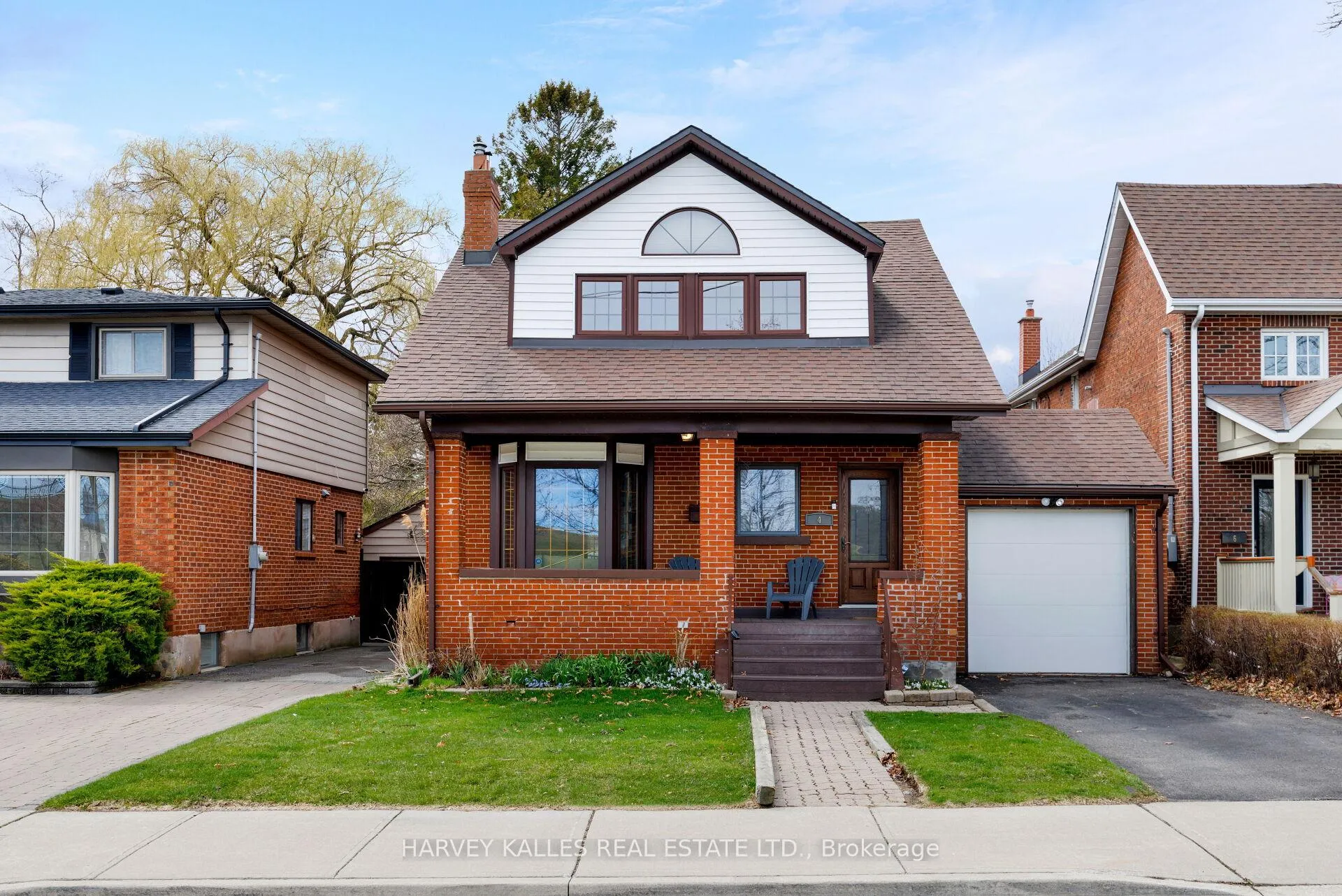 4 Twenty Third Street, Toronto W06, ON M8V 3M7