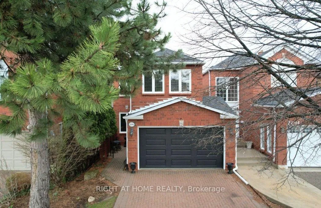 2096 Blacksmith Lane, Oakville, ON L6M 3A3