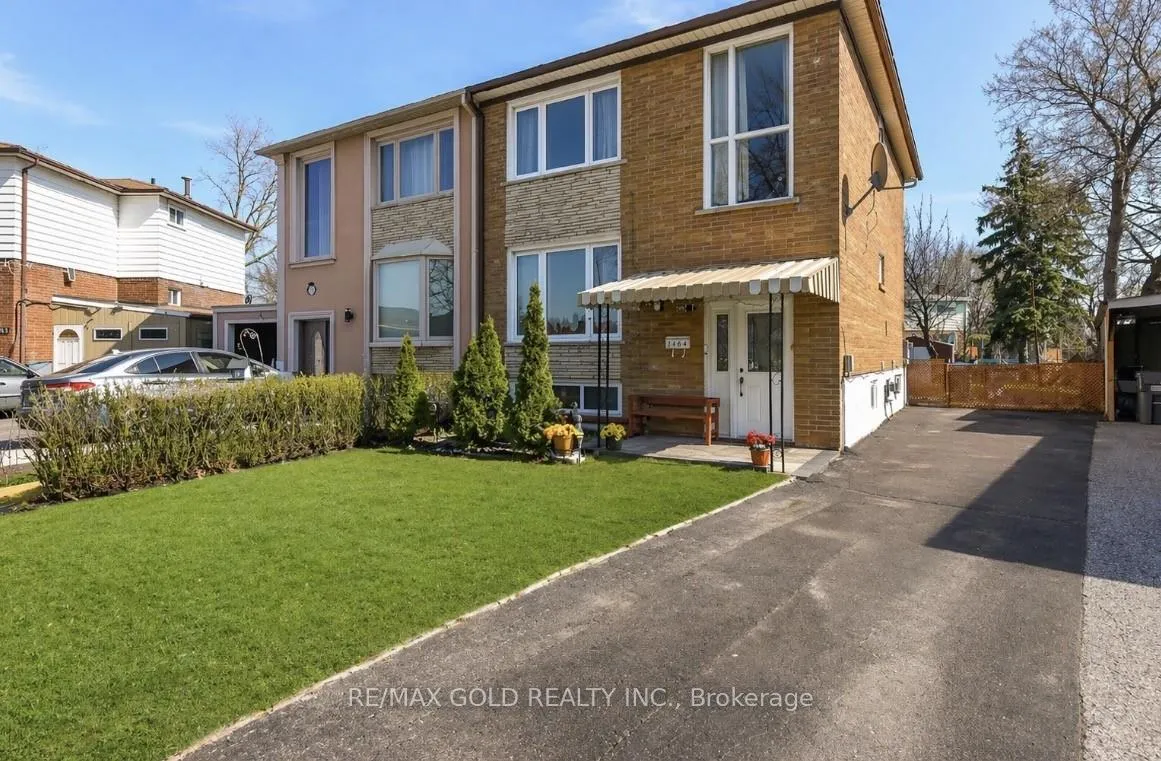 7464 Homeside Gardens, Mississauga, ON L4T 2A7