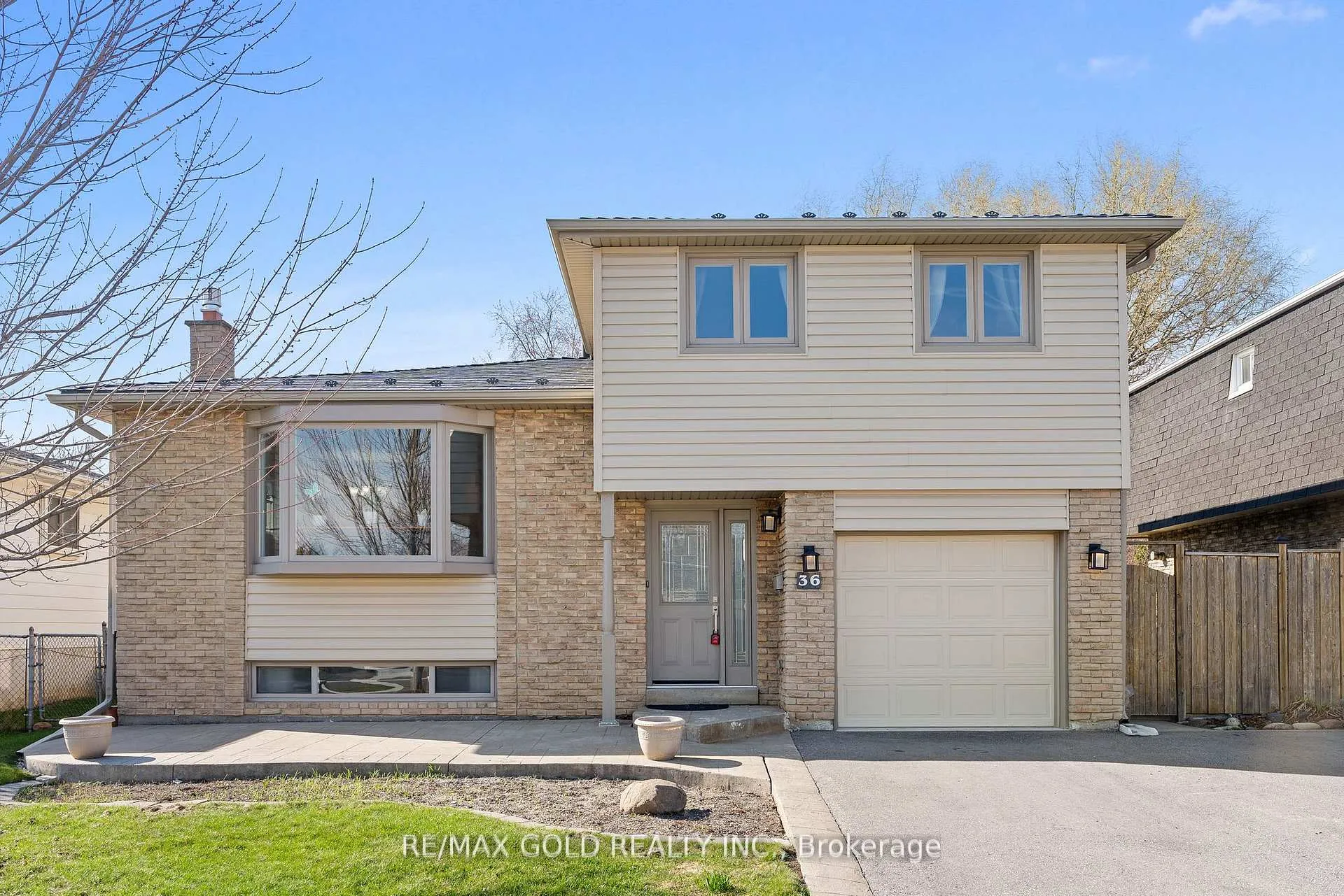 36 Greenmount Road, Brampton, ON L6S 1L5