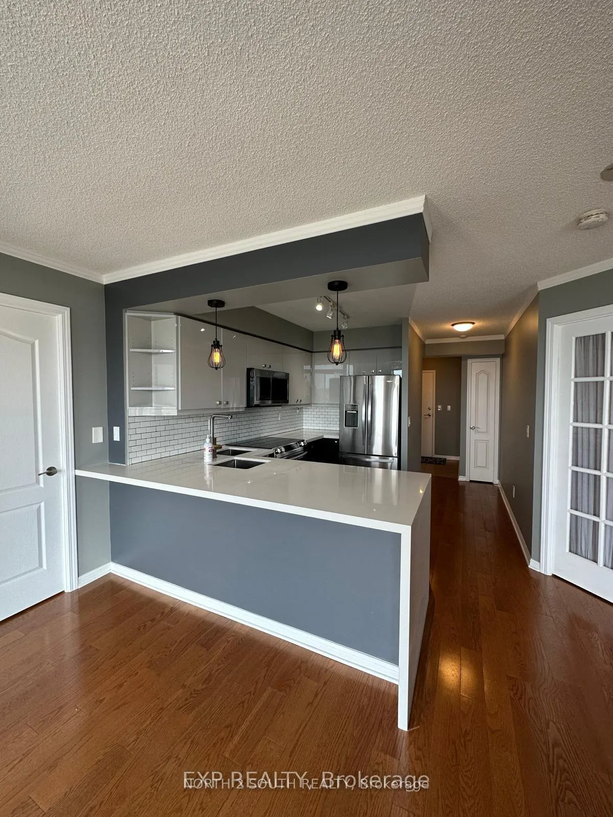 1150 Parkwest Place 1002, Mississauga, ON L5E 3K4