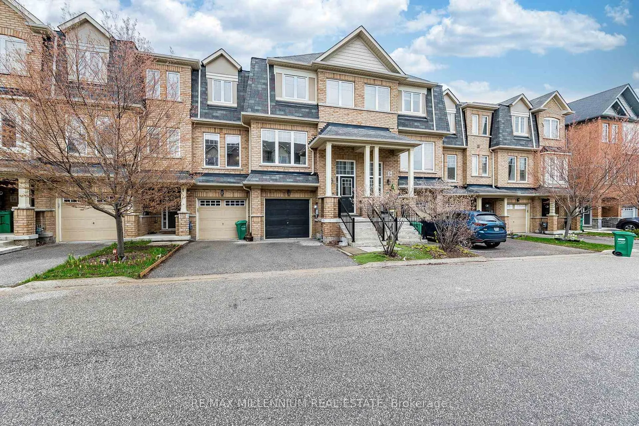 22 Magdalene Crescent, Brampton, ON L6Z 0G8