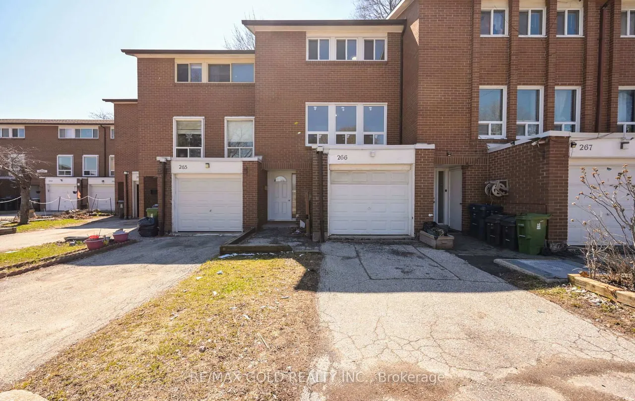 1601 Albion Road 266, Toronto W10, ON M9V 1B6