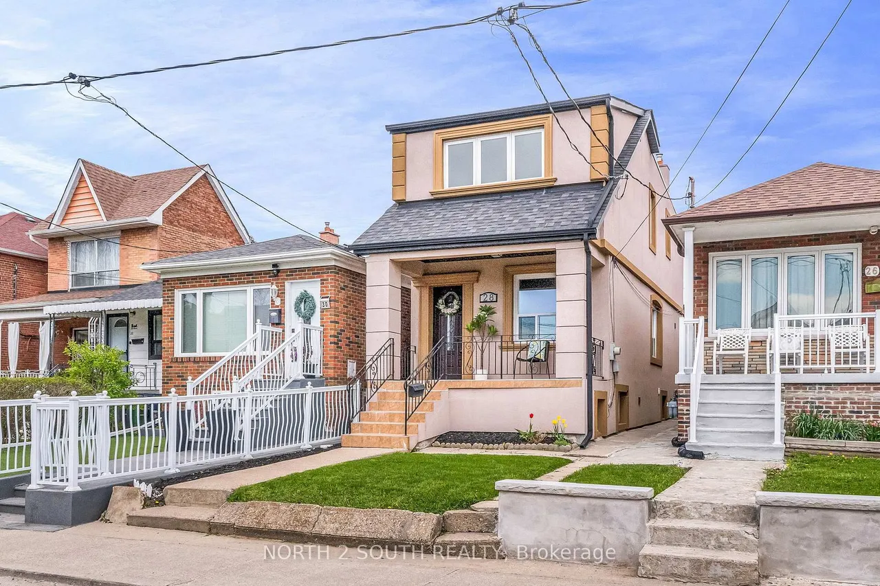 28 Teignmouth Avenue, Toronto W03, ON M6E 1S7