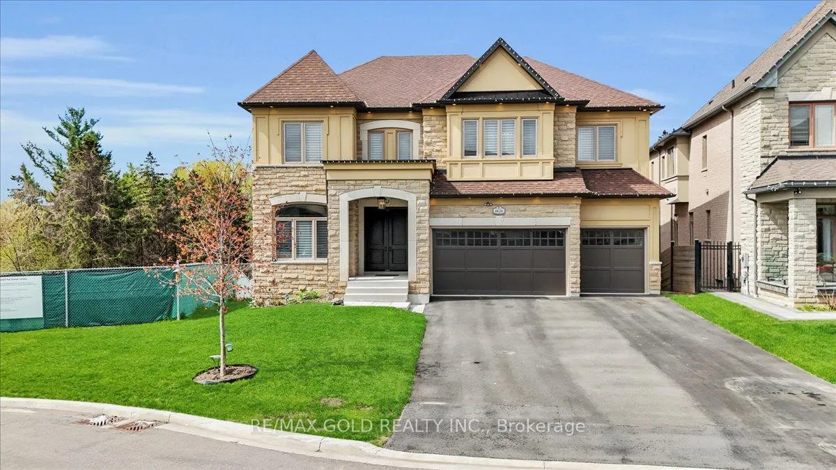 6628 Rothschild Trail W, Mississauga, ON L5W 0A6