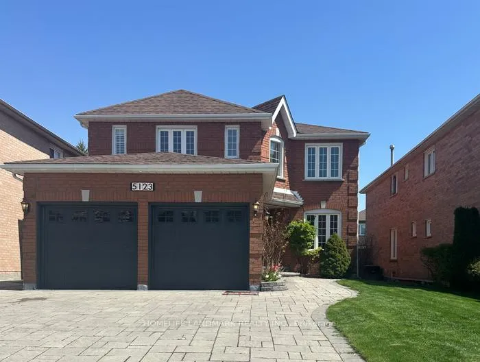 5123 Heatherleigh Avenue, Mississauga, ON L5V 1M7
