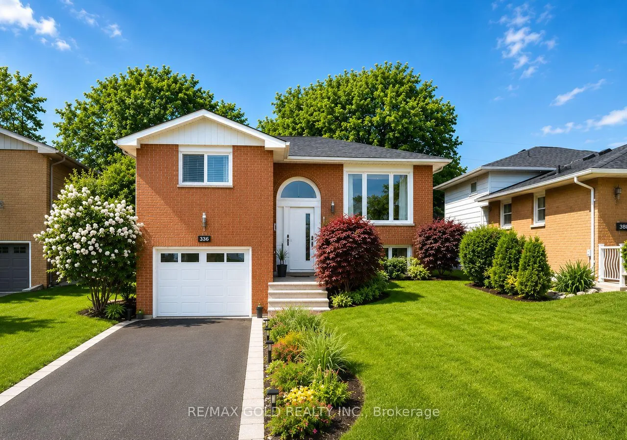 3345 Monica Drive, Mississauga, ON L4T 3E6