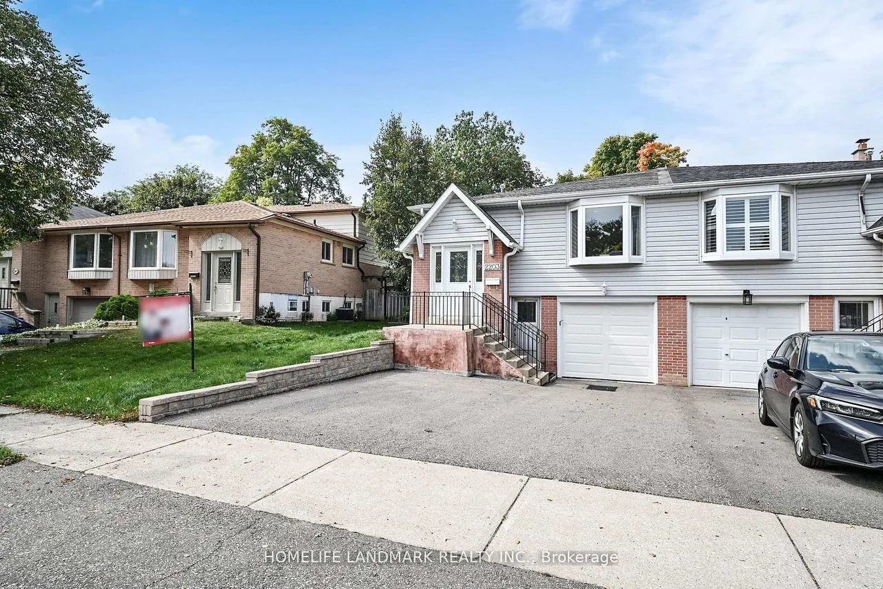 2203 Council Ring Road, Mississauga, ON L5L 1B6