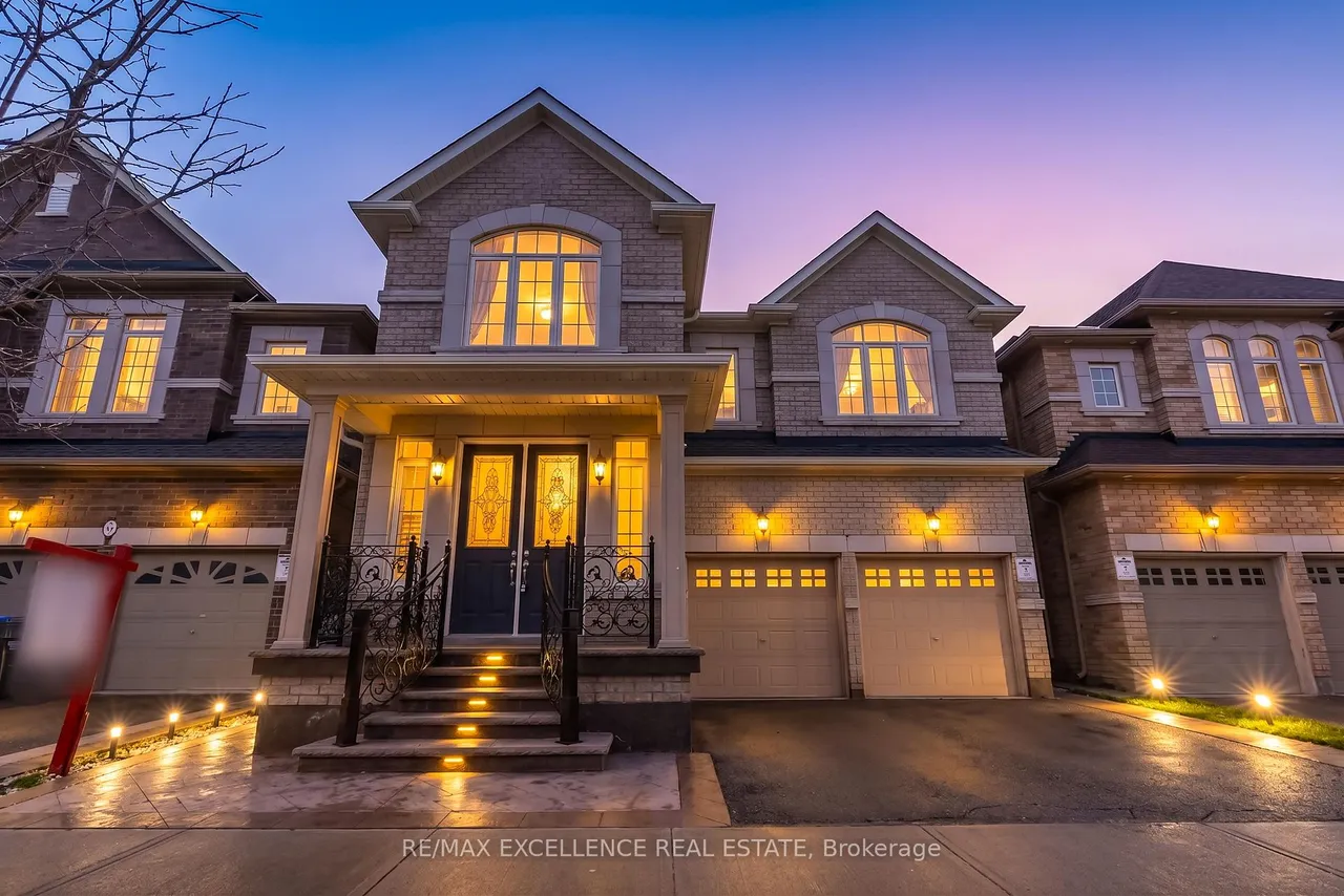 40 Muscovy Drive, Brampton, ON L7A 4M4