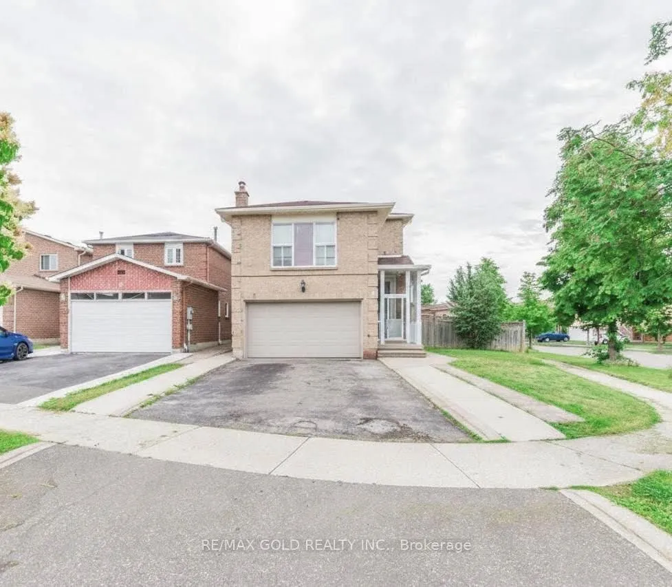 7 Metzak Drive, Brampton, ON L6Z 3R9