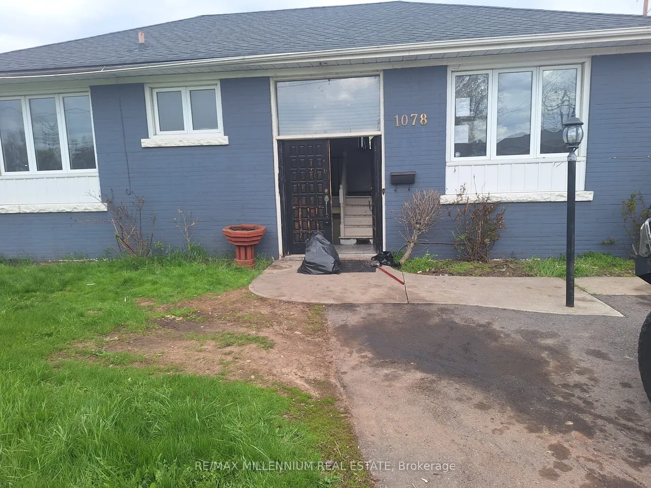 1078 Pinegrove Road, Oakville, ON L6L 2W4
