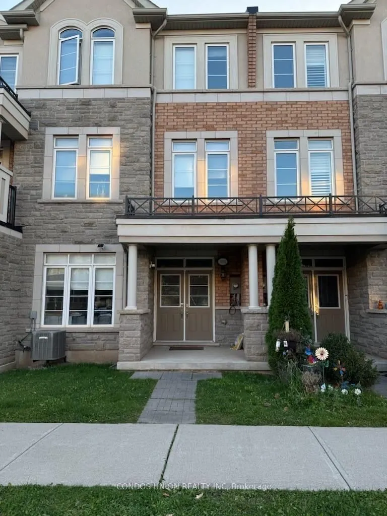 3092 Preserve Drive W, Oakville, ON L6M 0T8