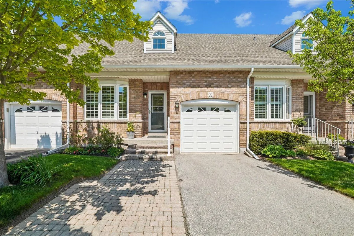 3045 New Street 55, Burlington, ON L7N 3V9