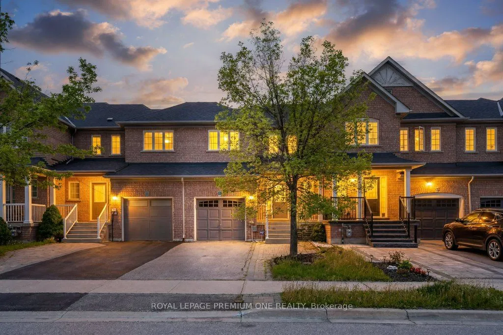 13 Summitridge Court, Brampton, ON L6P 2E5