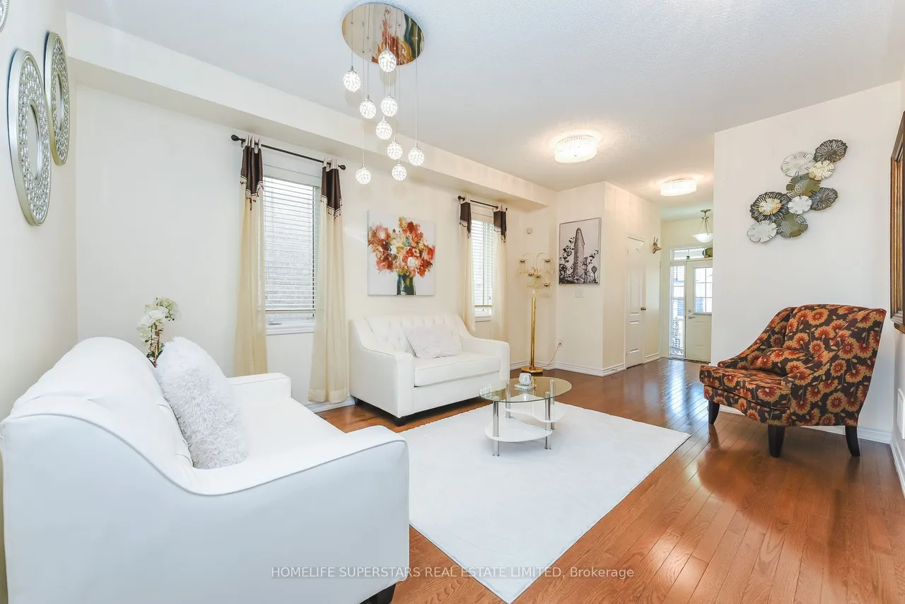 16 Altura Way, Brampton, ON L6P 4A1