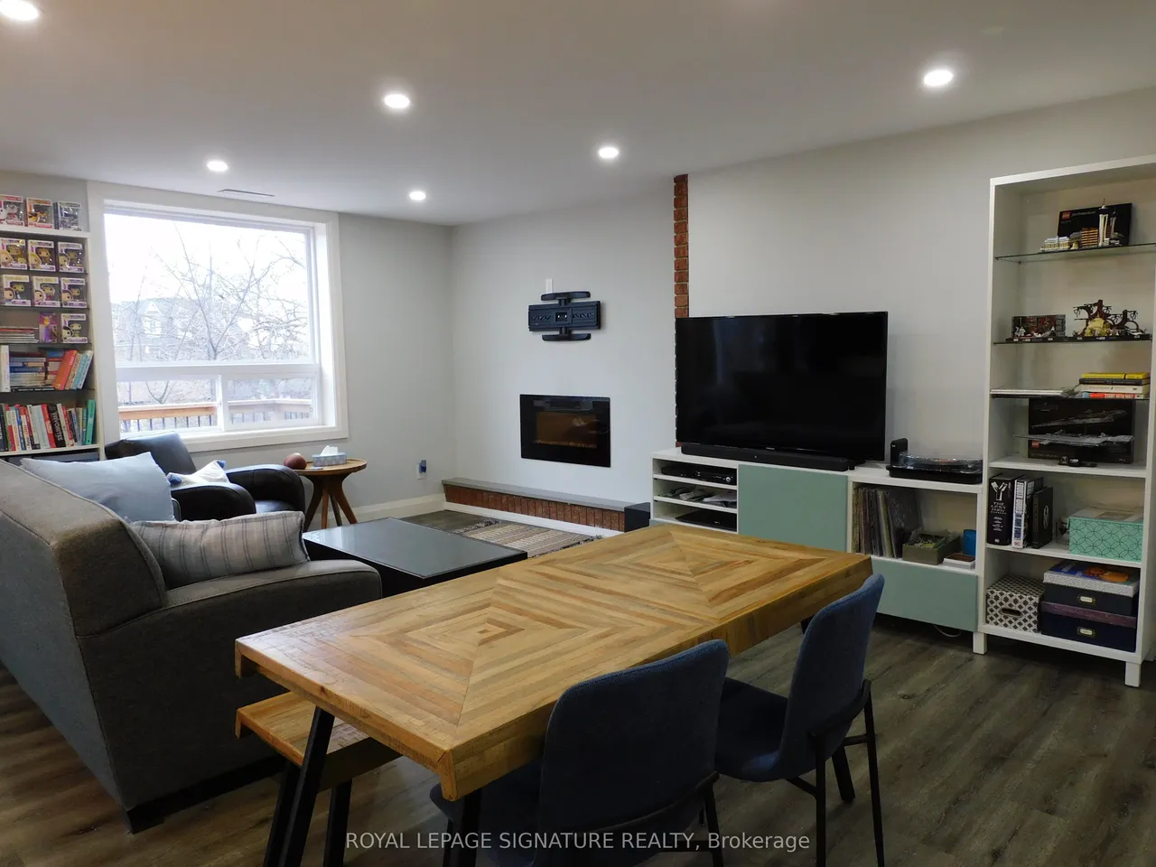 25 Tannery Street B, Mississauga, ON L5M 1V1