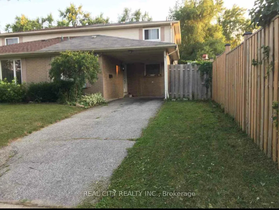 2290 Delkus Crescent, Mississauga, ON L5A 1K7