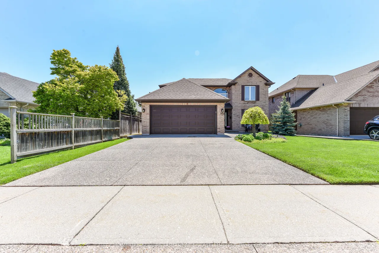 168 River Oaks Boulevard E, Oakville, ON L6H 5N7