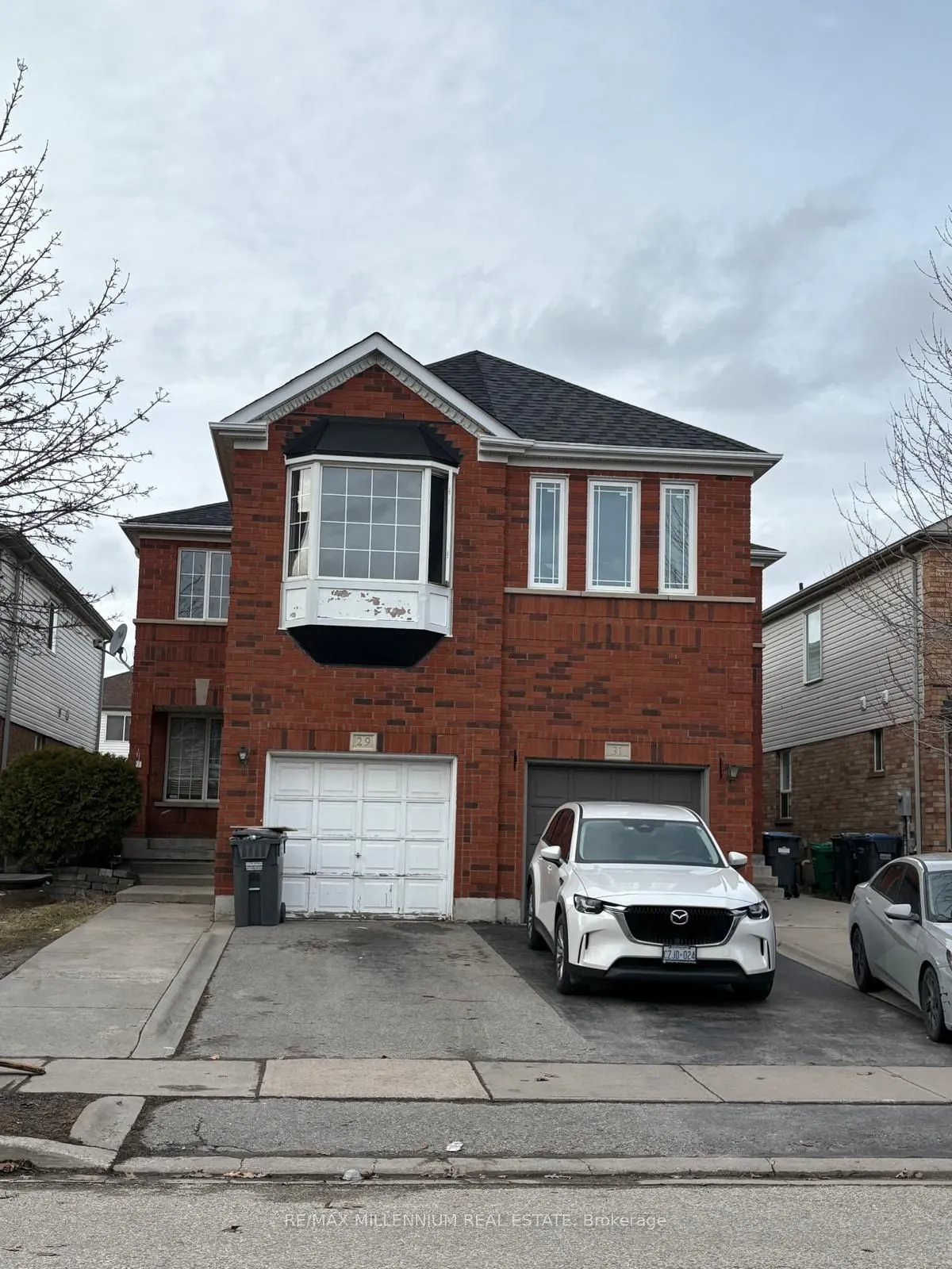 29 Needlewood Avenue, Brampton, ON L6R 2N3