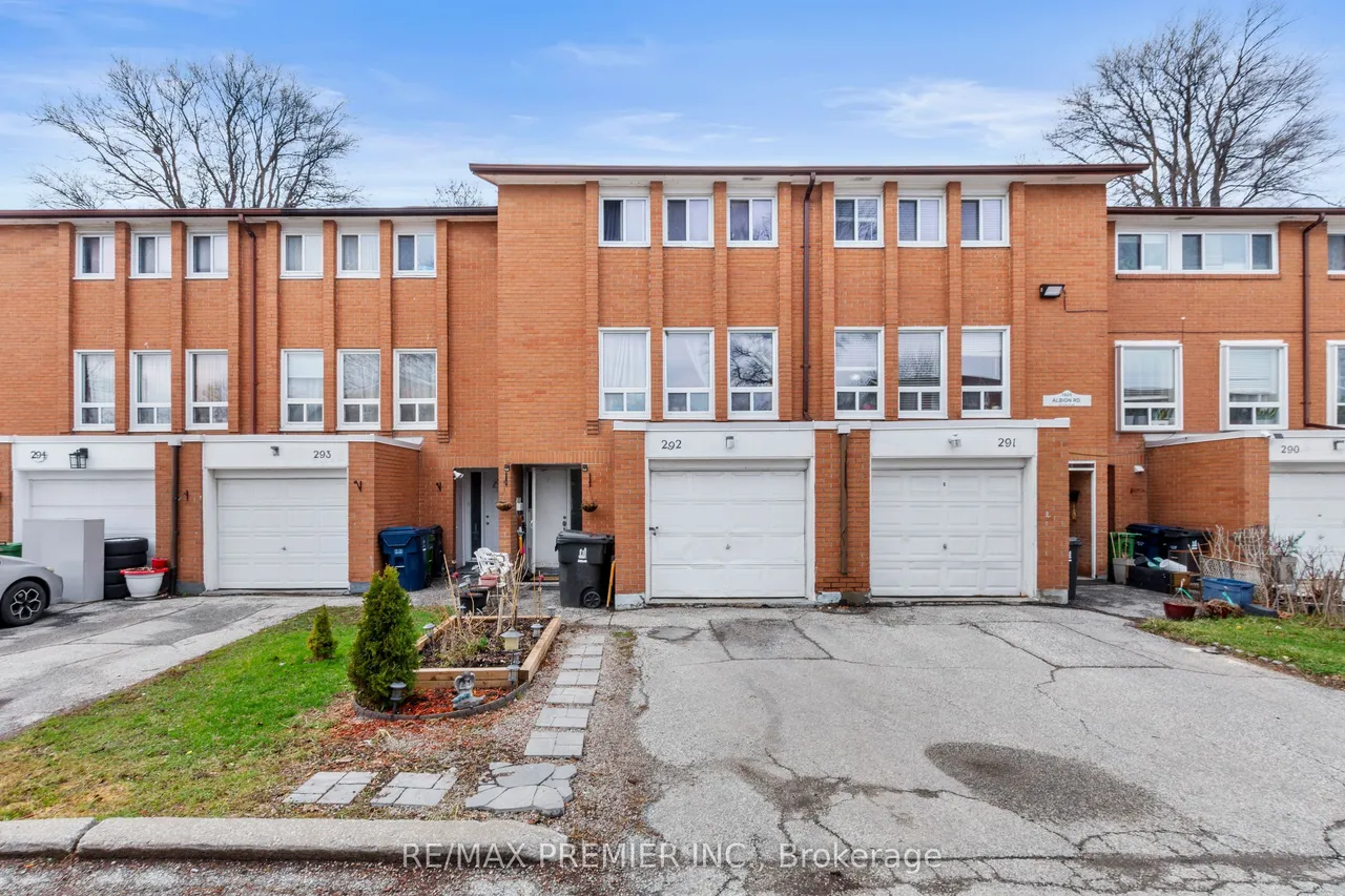 1605 Albion Road 292, Toronto, ON M9V 1B6