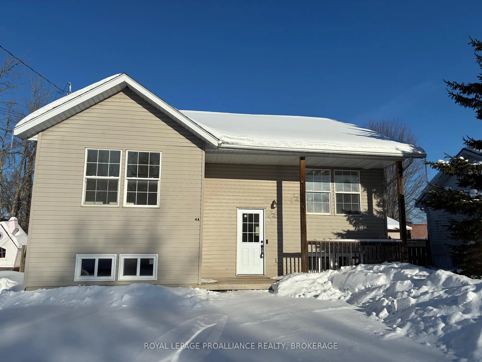 4A Creighton Drive, Loyalist, ON K7L 1W7