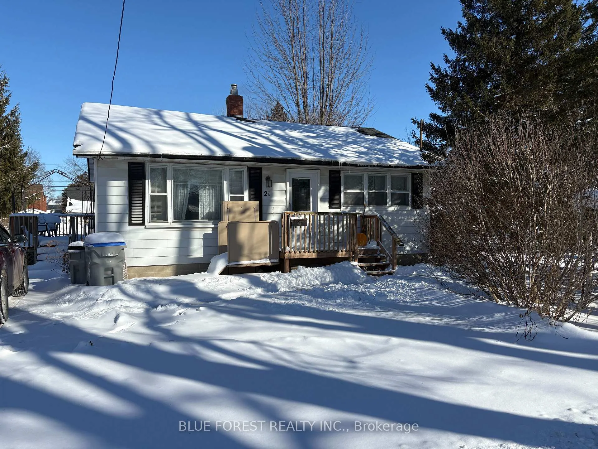 21 Mill Lane, Strathroy-Caradoc, ON N7G 2B2