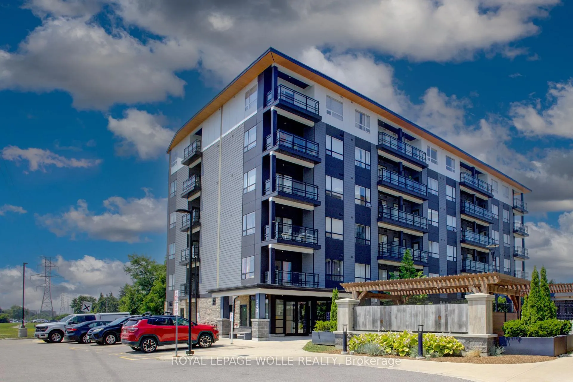 243 Northfield Drive E #208, Waterloo, ON N2K 0H2