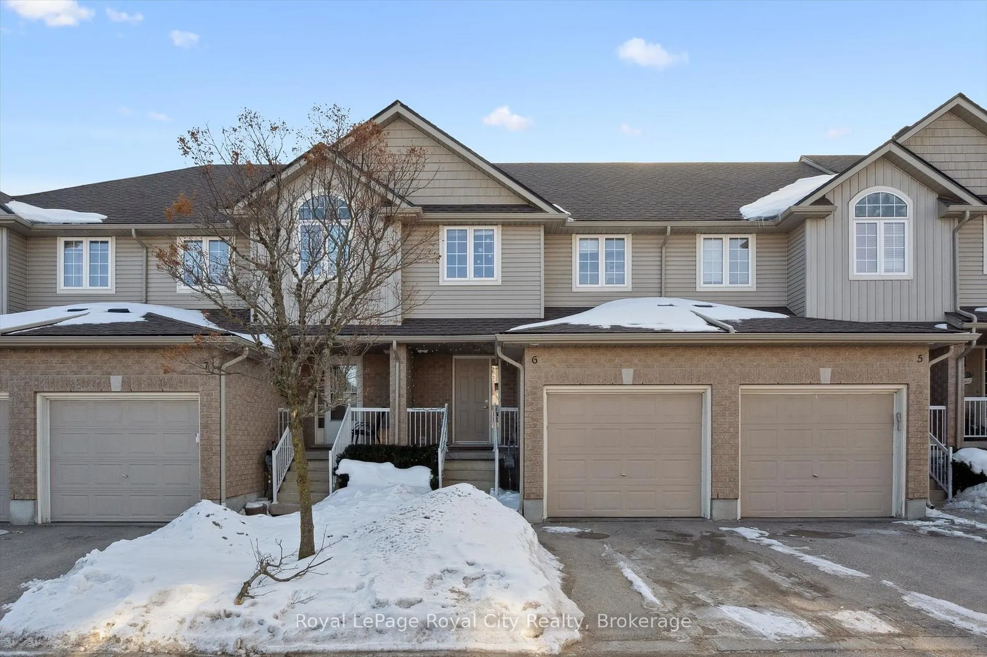 361 Arkell Road 6, Guelph, ON N1L 1E5