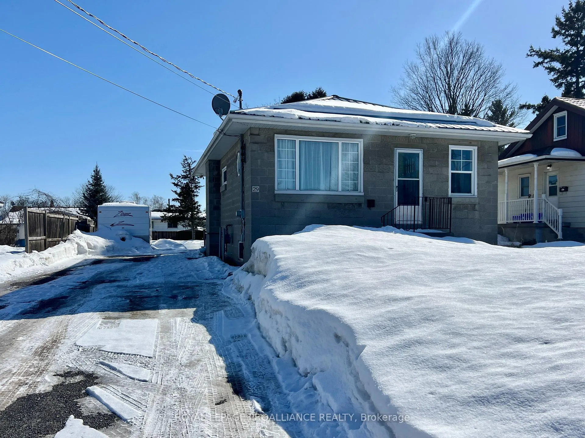 29 Pringle Drive, Belleville, ON K8P 2L2