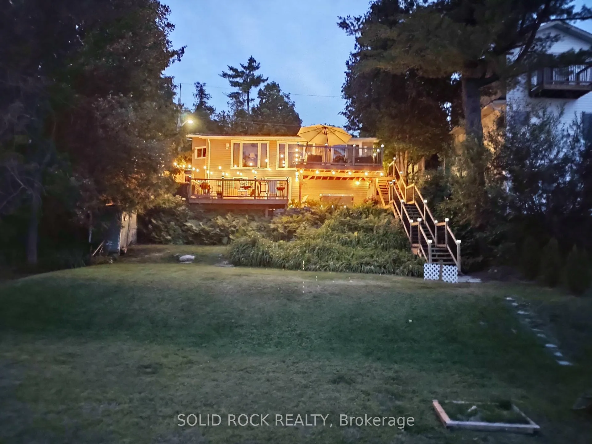 2496 River Road, McNab/Braeside, ON K0A 1G0