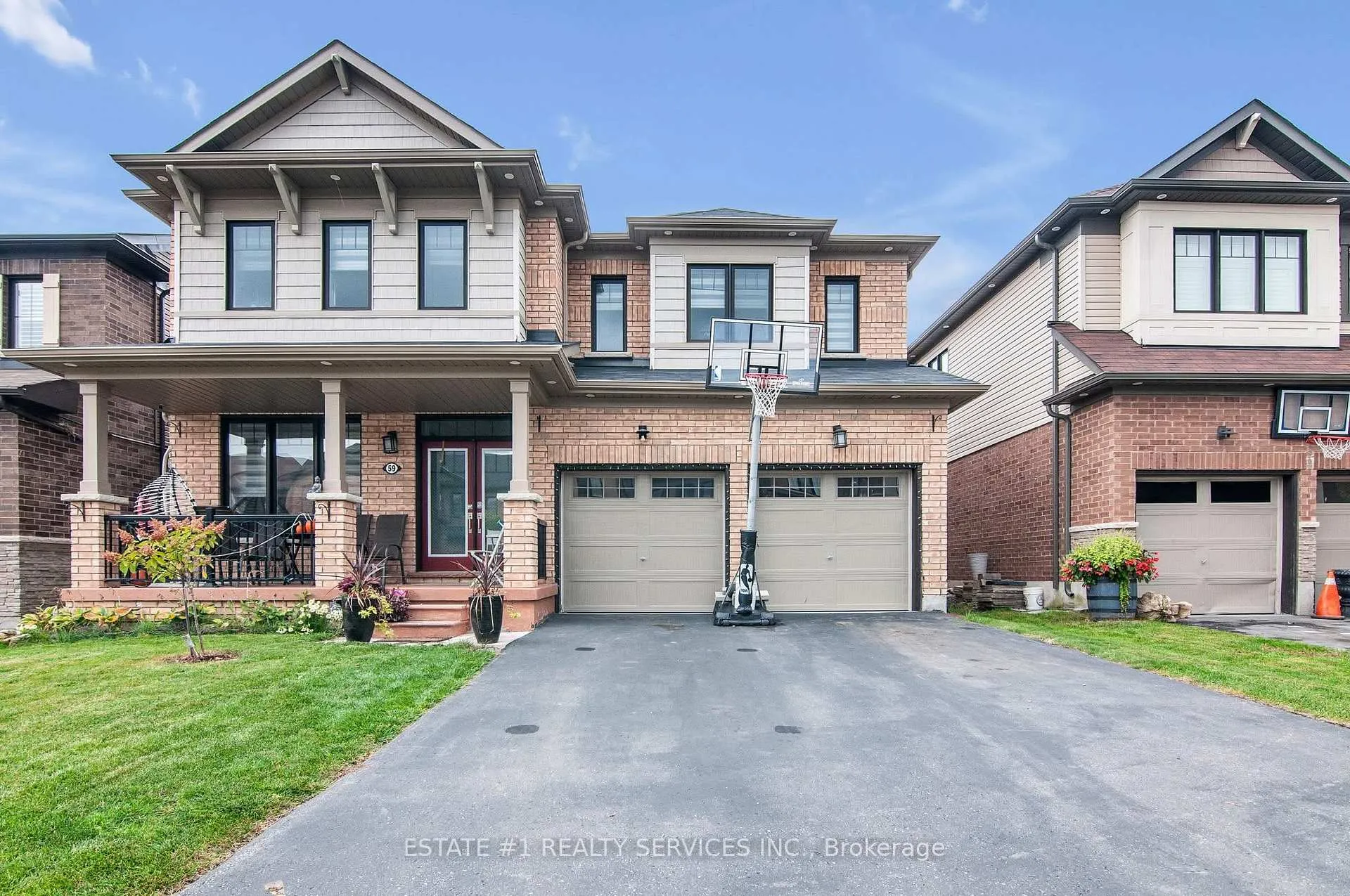 59 July Avenue, Hamilton, ON L8J 0M4