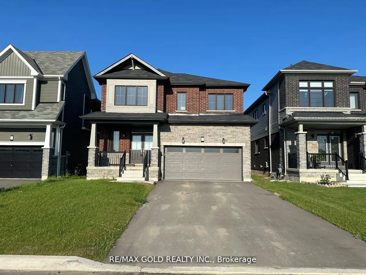 121 Explorer Way, Thorold, ON L2E 6S4