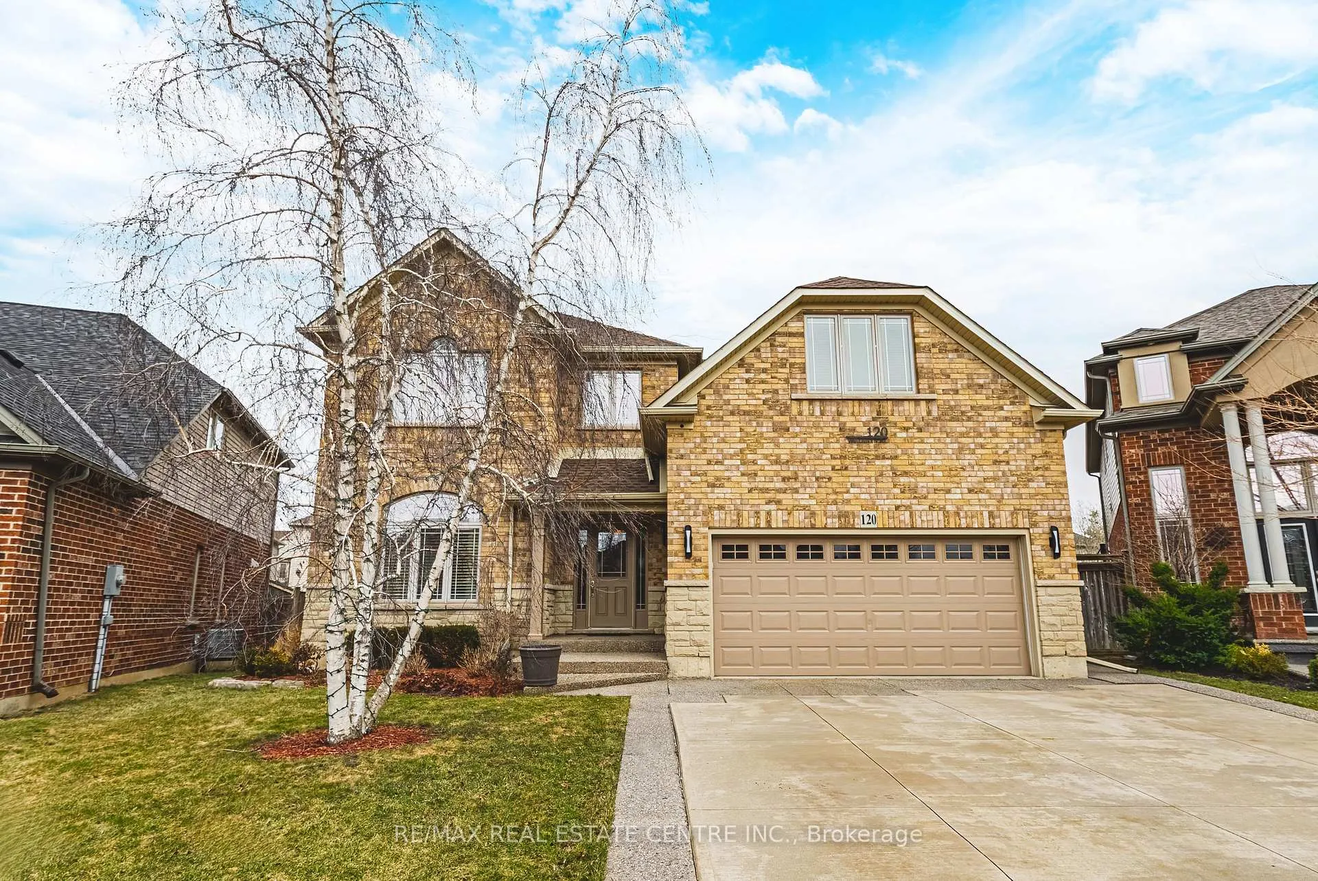 120 Valiant Circle, Hamilton, ON L0R 1C0