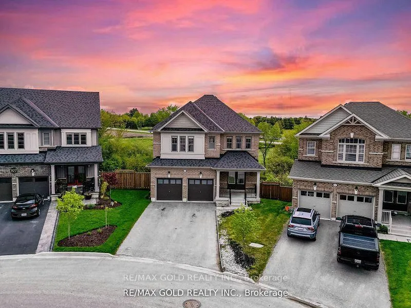 201 Mcfarlane Crescent, Centre Wellington, ON N1M 0G5